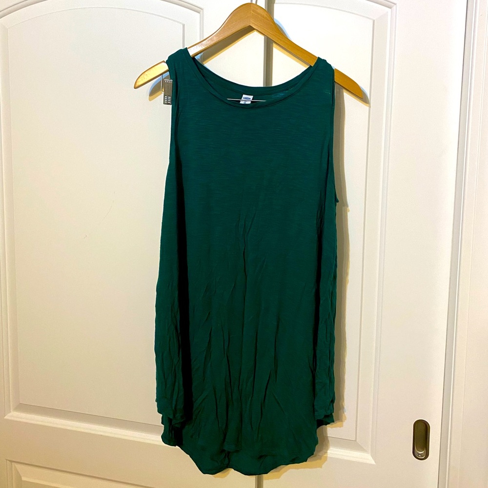 Old Navy XL Tall Luxe Tank, curved hem EUC, swing style, emerald